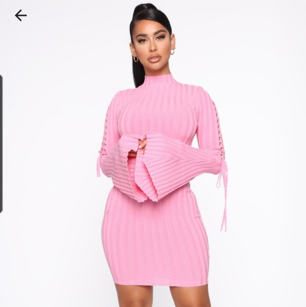PINK KNIT DRESS